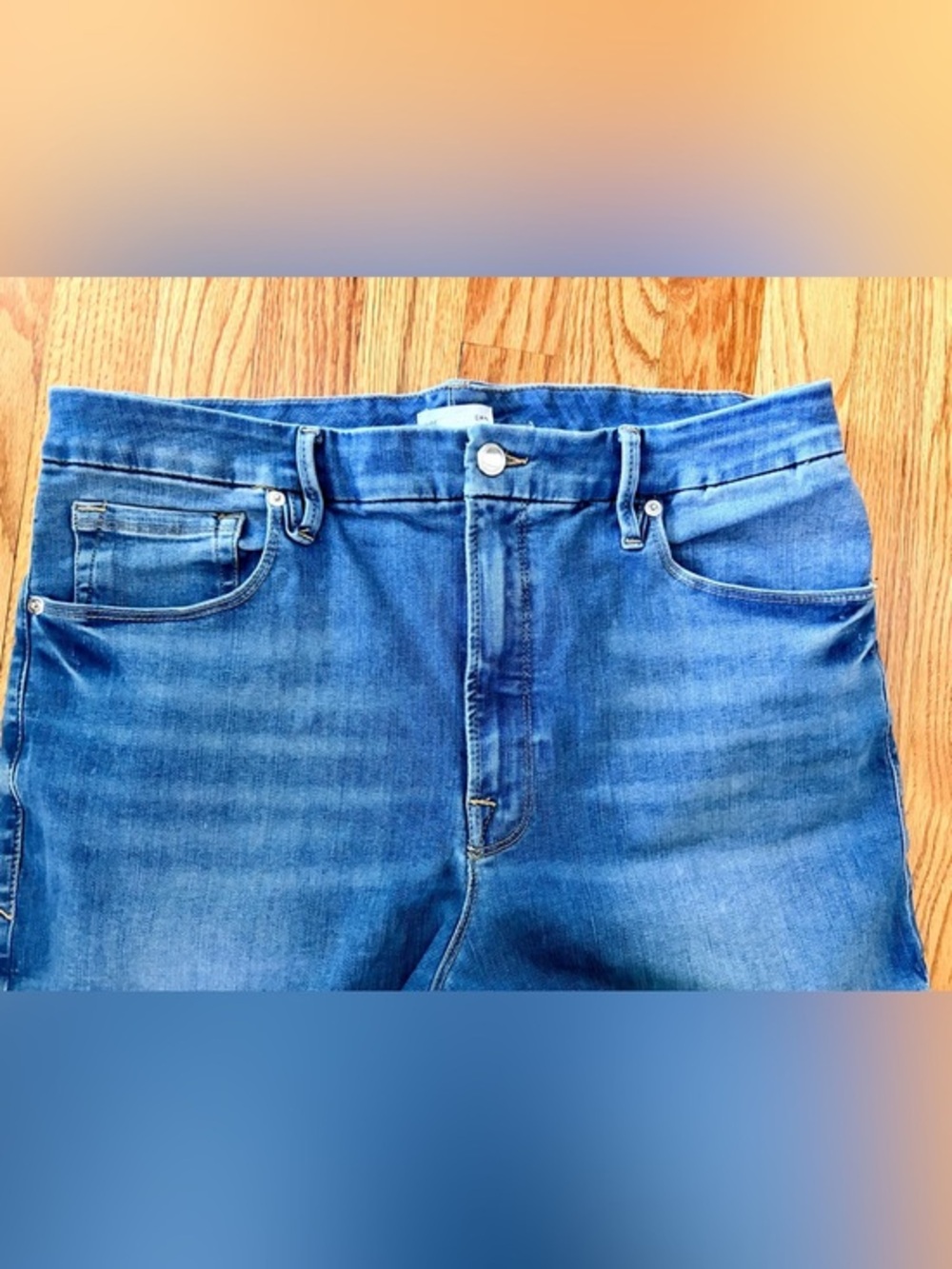 Good American Straight Leg Jeans in Medium Blue851